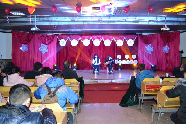 17元旦晚会3.JPG