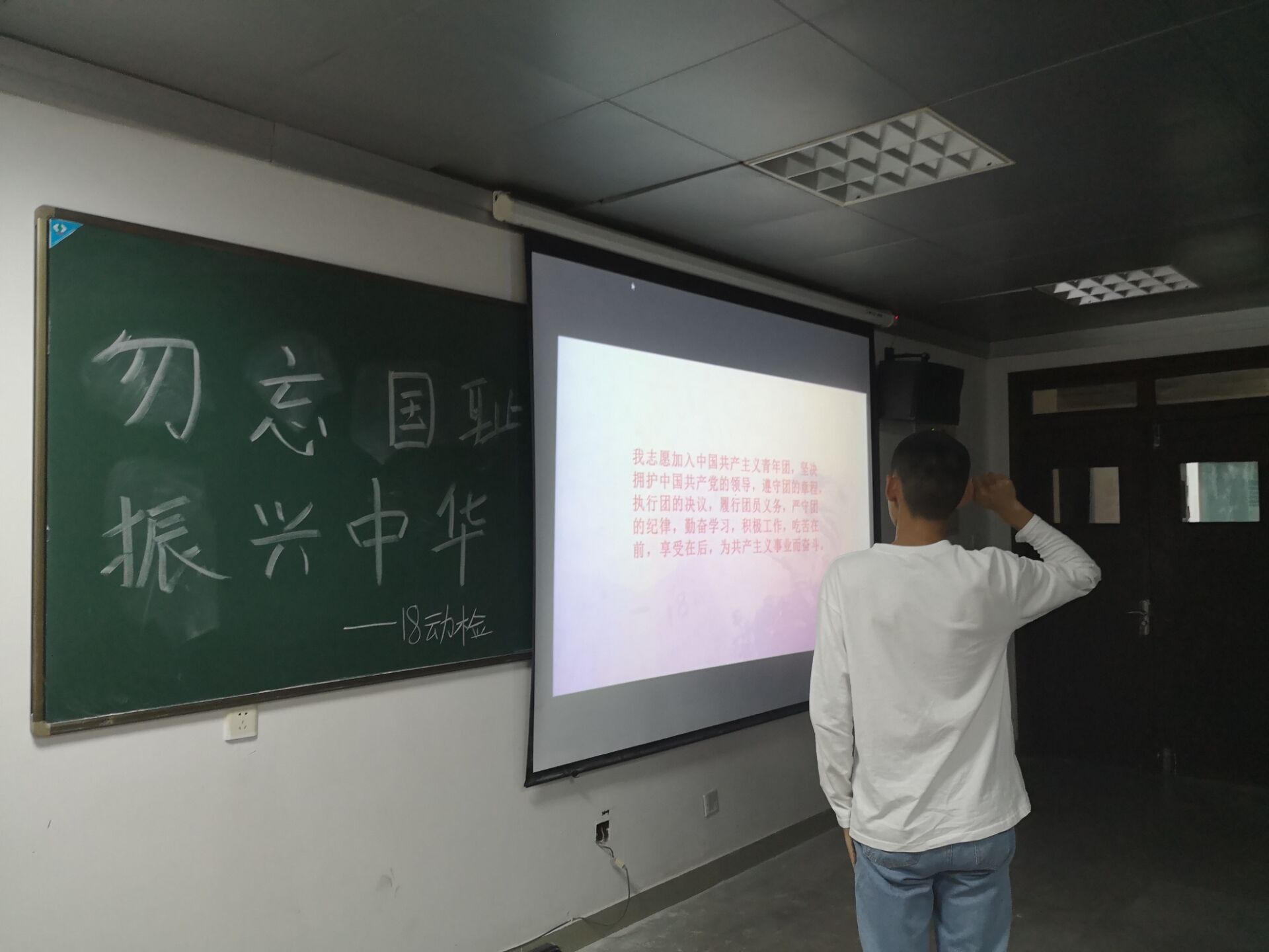 3_96534.jpg