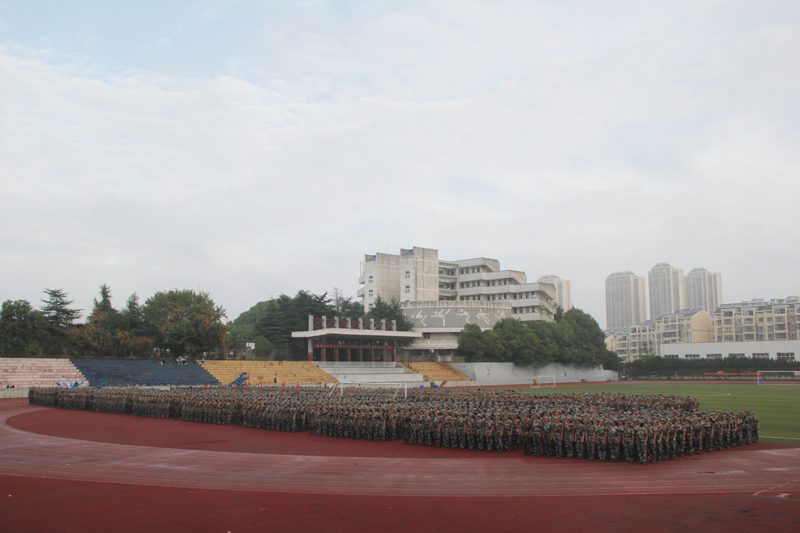 5合影.jpg