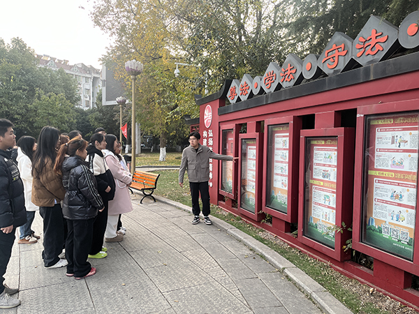 1702003709724096.jpg 1.jpg