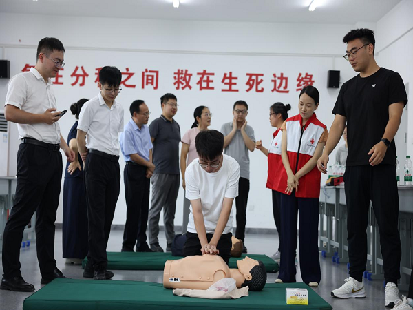 1752308275951148.png 图片3.png
